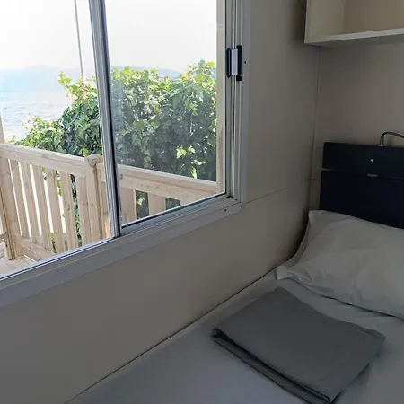 Karavomilos Camping Sami (Kefalonia)