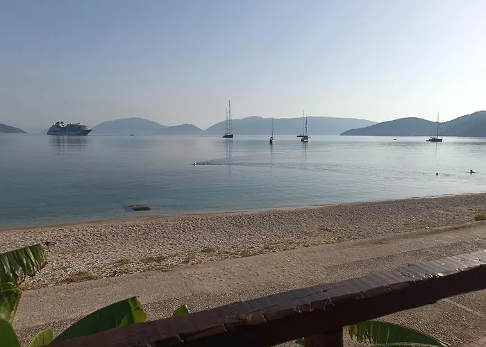 Kamp alanı Karavomilos Sami (Kefalonia)