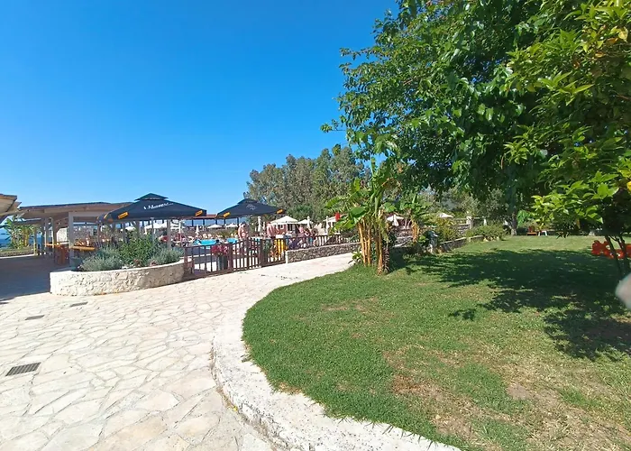 Kamp alanı Karavomilos